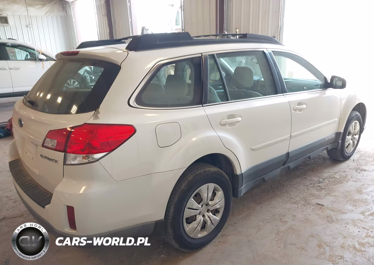 2011 Subaru Outback 2.5I VIN:4S4BRCAC7B3387815 - 4