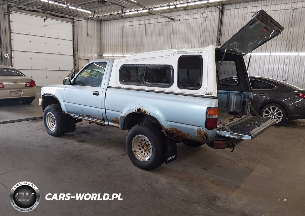 1991 Toyota Pickup 1-2 Ton Sht Wheelbase Dlx VIN:JT4RN01P8M0015582 - 3