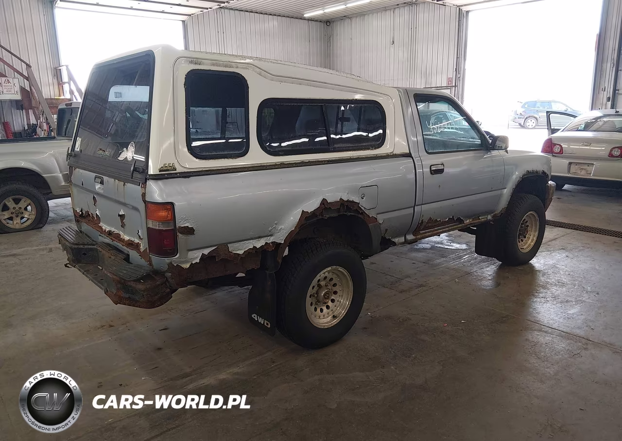 1991 Toyota Pickup 1-2 Ton Sht Wheelbase Dlx VIN:JT4RN01P8M0015582 - 4