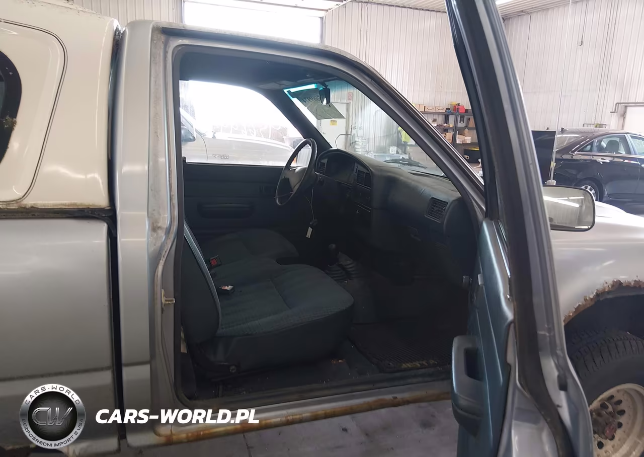 1991 Toyota Pickup 1-2 Ton Sht Wheelbase Dlx VIN:JT4RN01P8M0015582 - 5
