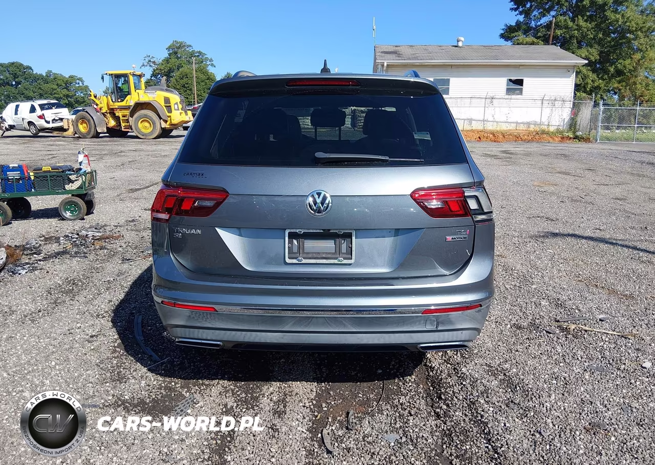 2018 Volkswagen Tiguan 2.0T Se-2.0T Sel VIN:3VV2B7AX2JM171114 - 17