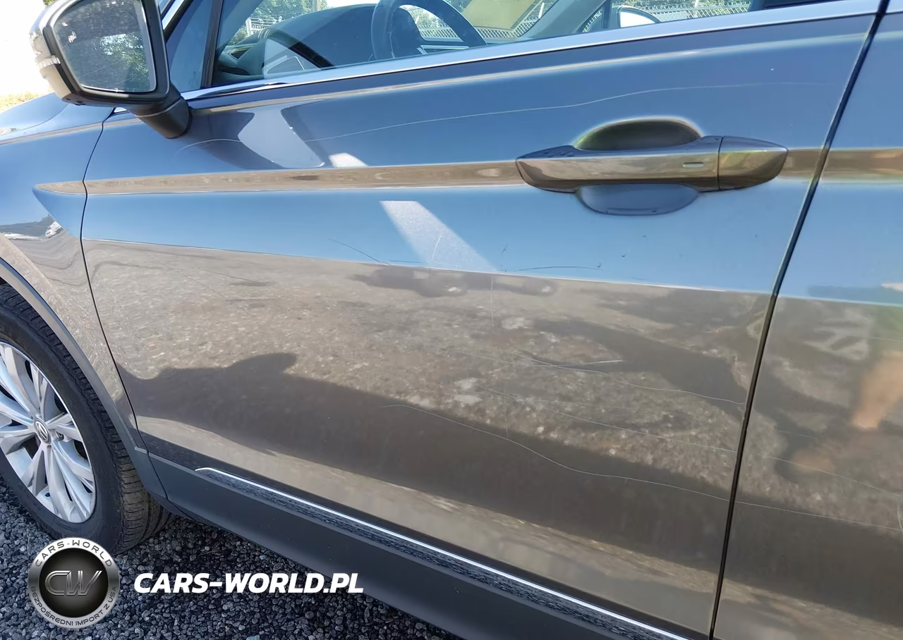 2018 Volkswagen Tiguan 2.0T Se-2.0T Sel VIN:3VV2B7AX2JM171114 - 20