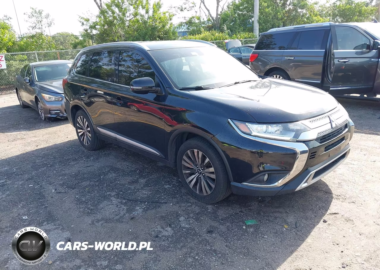 2020 Mitsubishi Outlander Sel 2.4 – zdjęcie 1 z 16