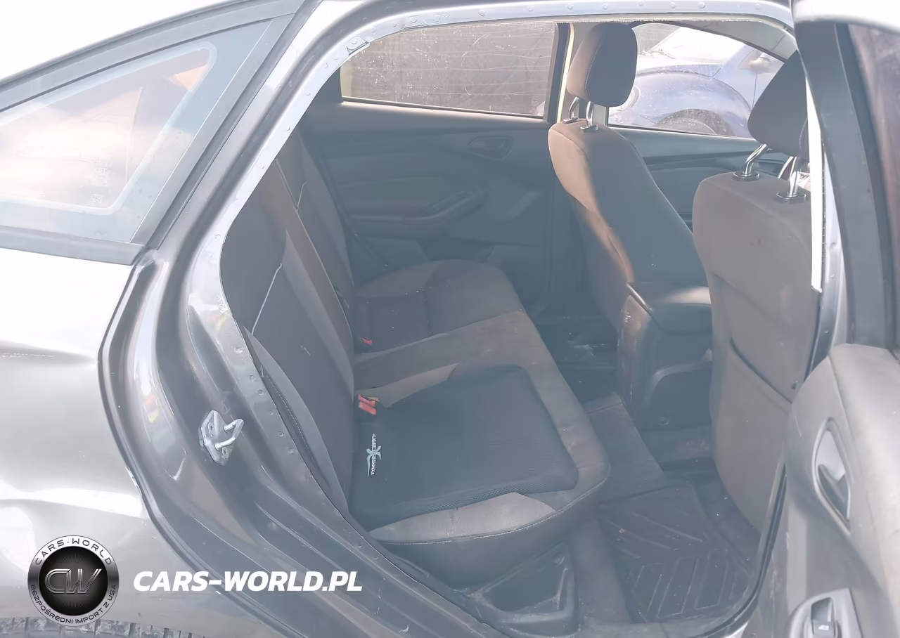 2012 Ford Focus Se VIN:1FAHP3F29CL217211 - 8