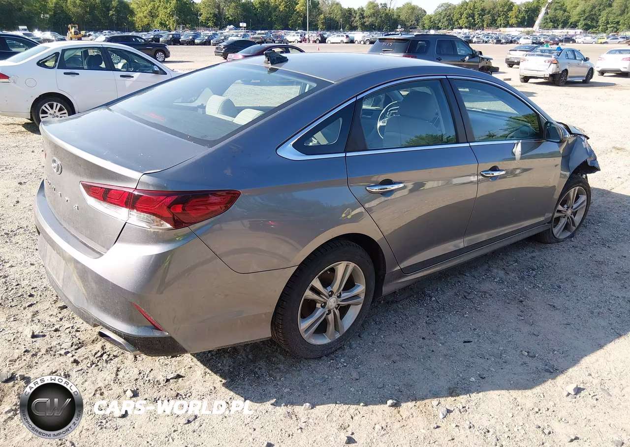 2018 Hyundai Sonata Sel VIN:5NPE34AF3JH661260 - 4