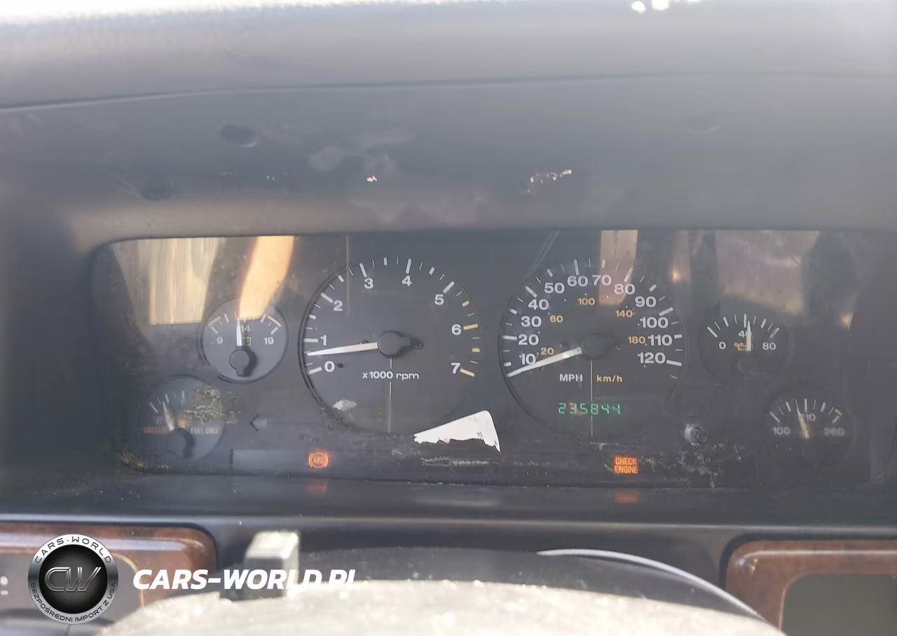 1997 Jeep Grand Cherokee Laredo-Tsi VIN:1J4GZ58S3VC587169 - 7