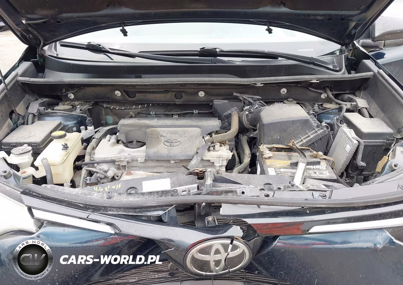 2018 Toyota Rav4 Le VIN:2T3BFREV7JW793357 - 10