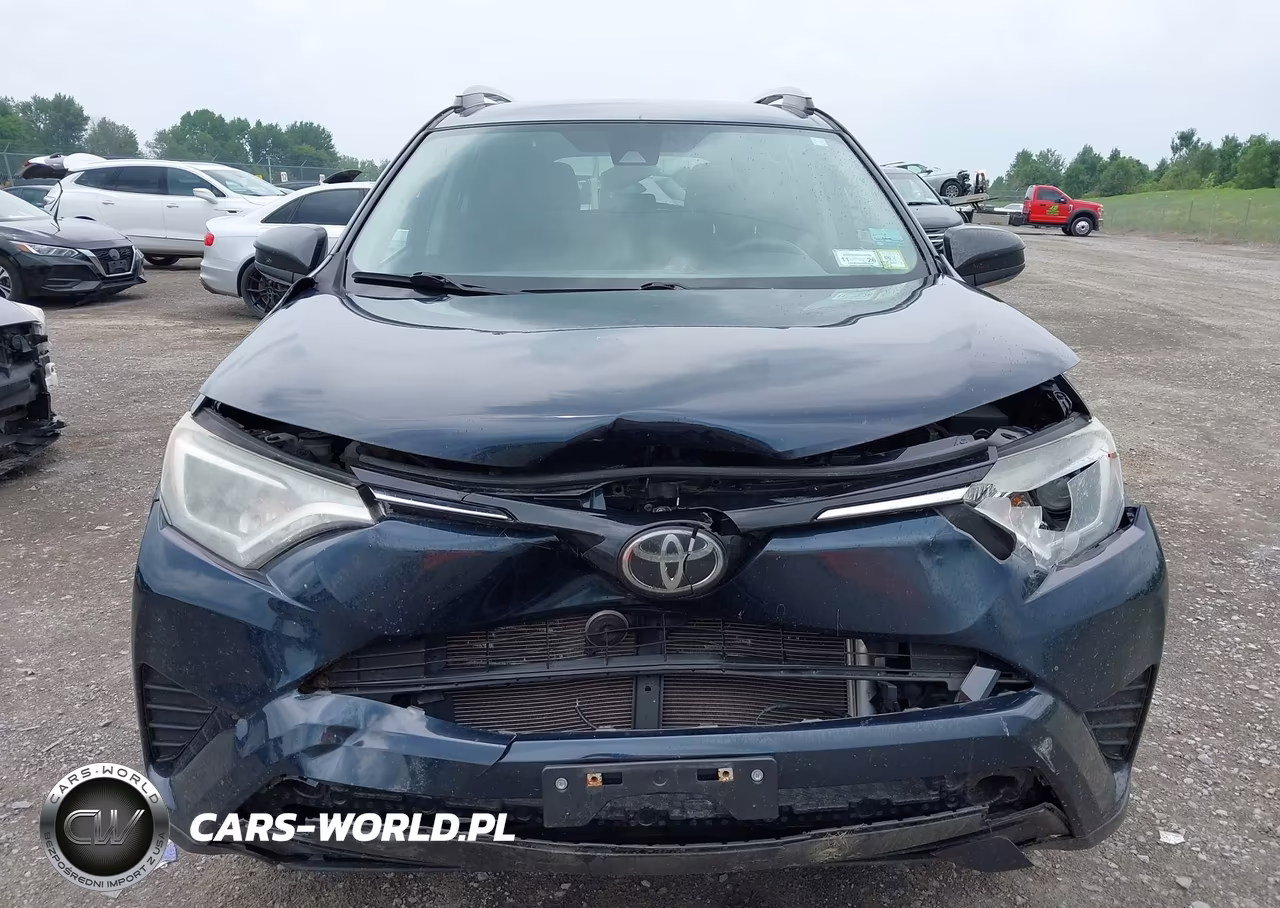 2018 Toyota Rav4 Le VIN:2T3BFREV7JW793357 - 12