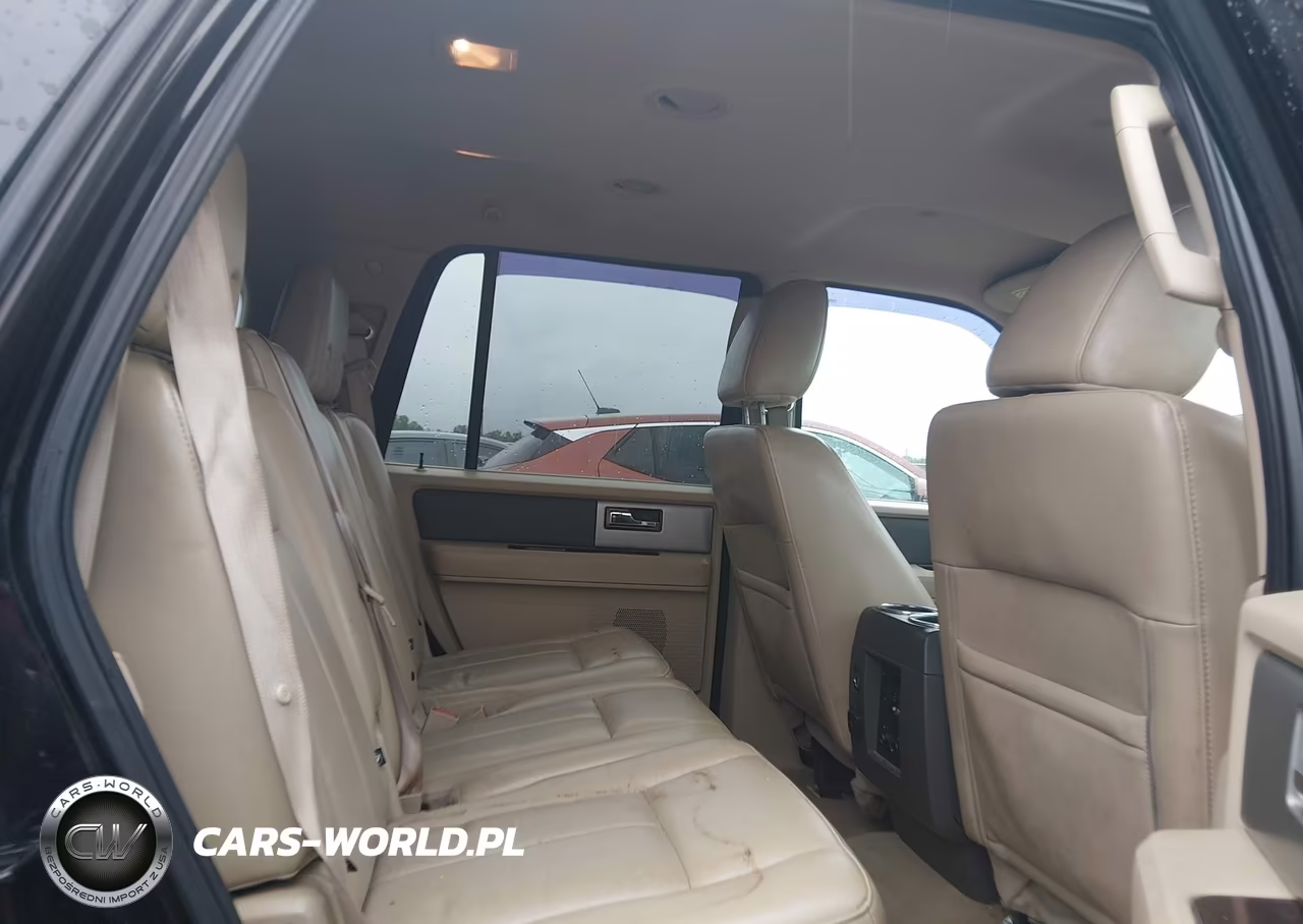 2012 Ford Expedition Xlt VIN:1FMJU1J53CEF05820 - 8