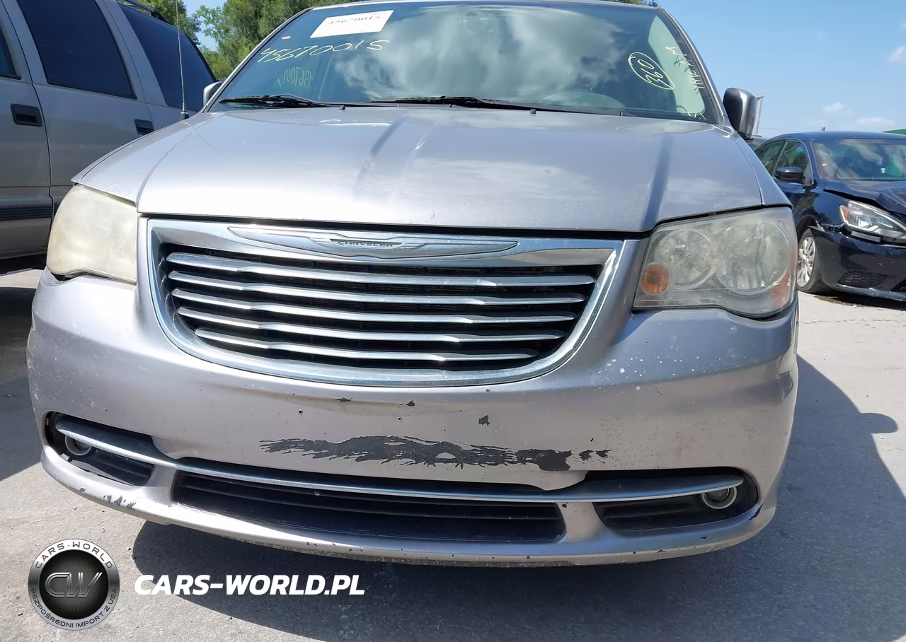 2016 Chrysler Town & Country Touring VIN:2C4RC1BG5GR214433 - 6