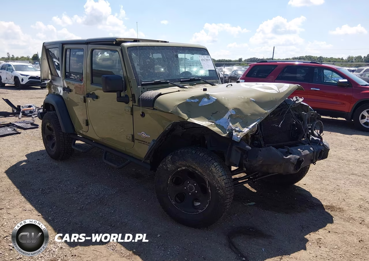 2013 Jeep Wrangler Unlimited Freedom Edition – zdjęcie 1 z 17