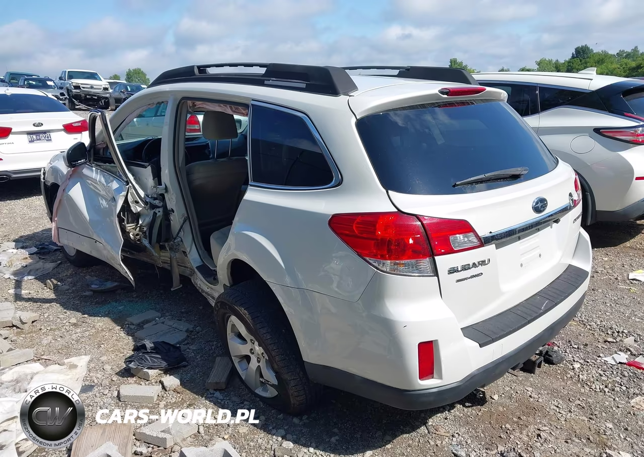 2010 Subaru Outback 2.5I Premium VIN:4S4BRCCC2A3350456 - 3