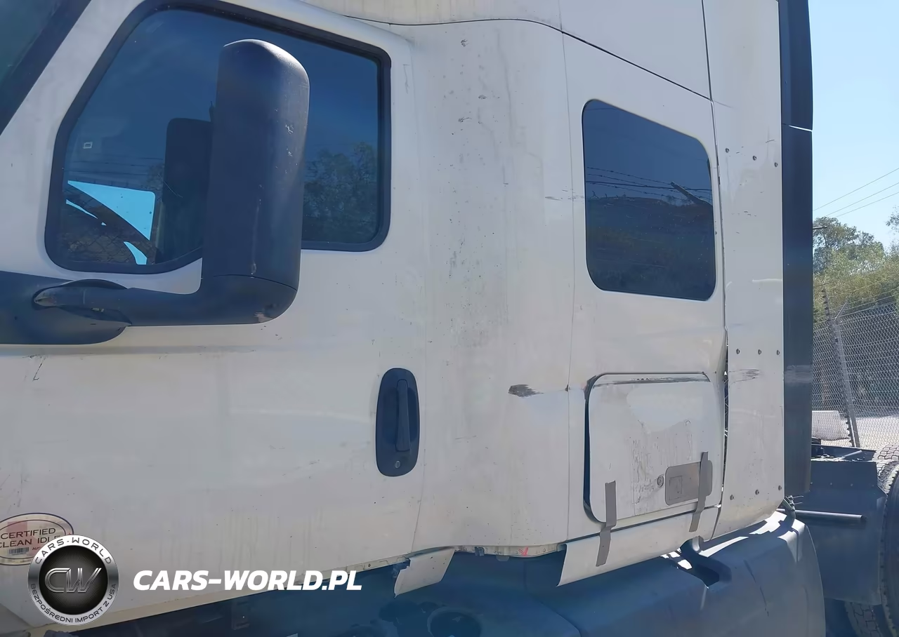 2023 International Lt VIN:3HSDZTZR0PN115510 - 18