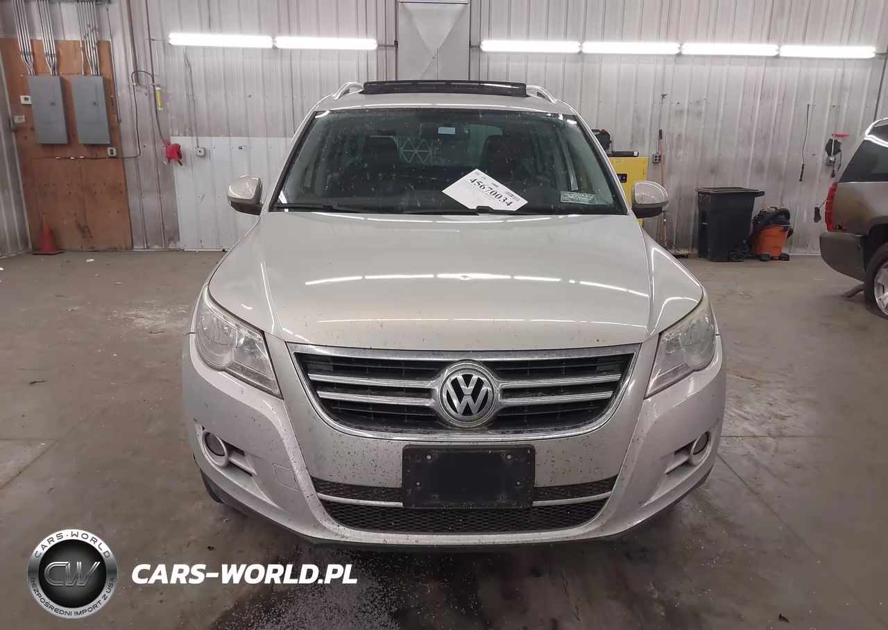 2010 Volkswagen Tiguan Se VIN:WVGBV7AX6AW000769 - 12
