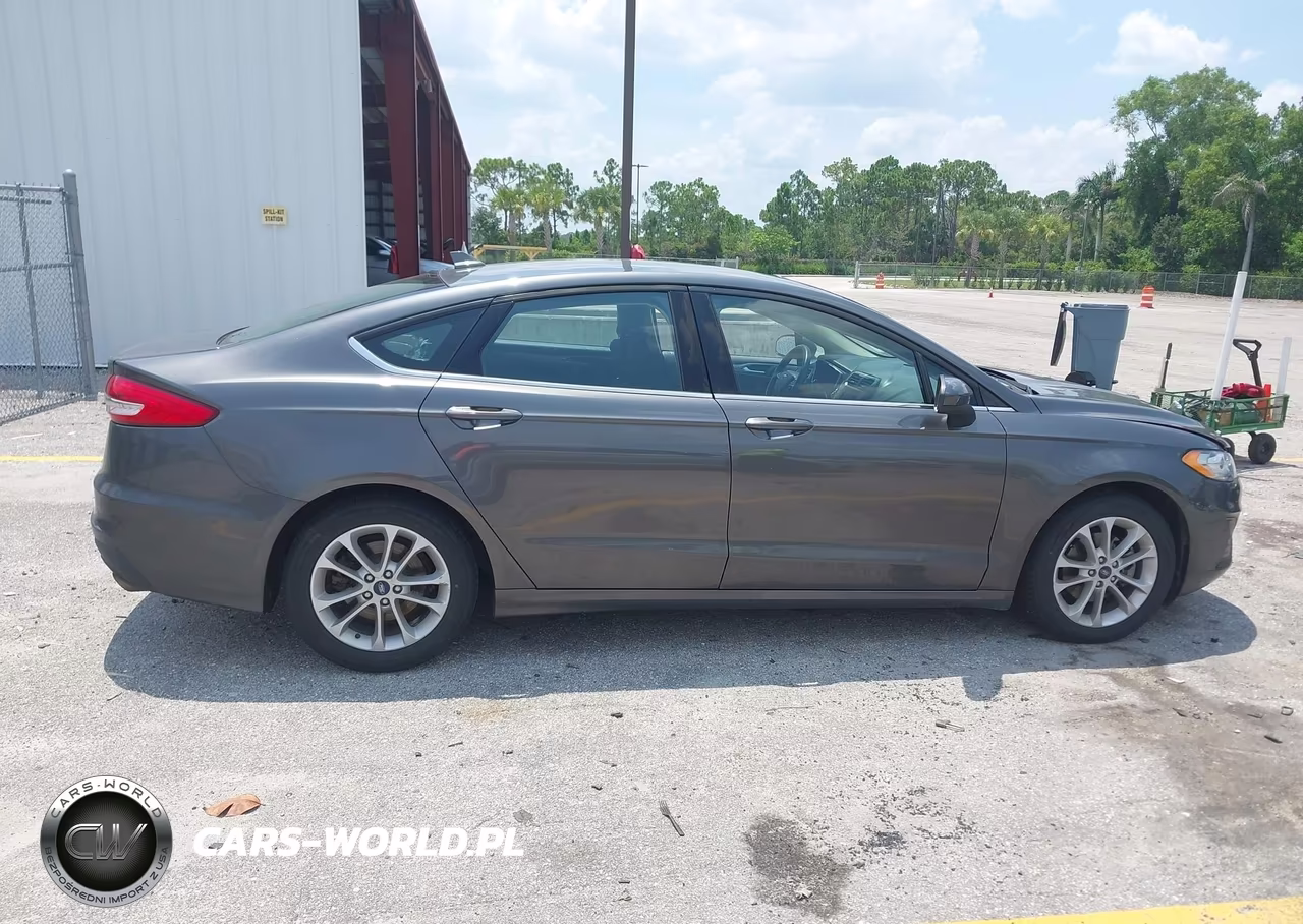 2020 Ford Fusion Se VIN:3FA6P0HD2LR235975 - 13