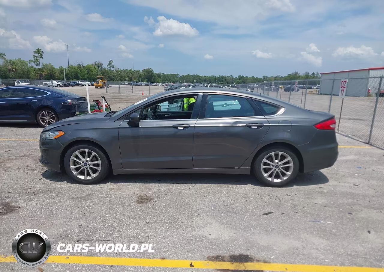 2020 Ford Fusion Se VIN:3FA6P0HD2LR235975 - 14