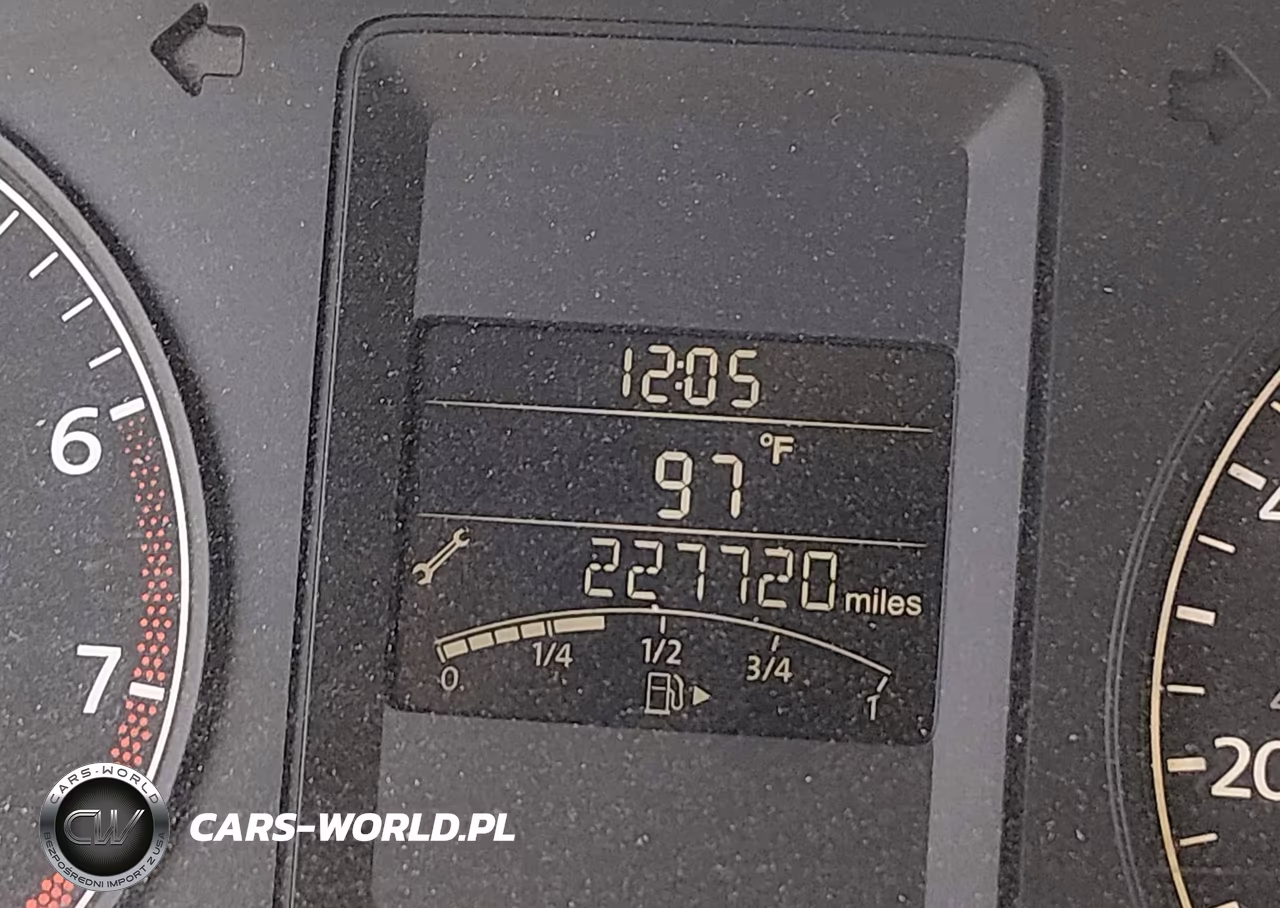 2011 Volkswagen Jetta 2.0L S VIN:3VW2K7AJ1BM337132 - 14