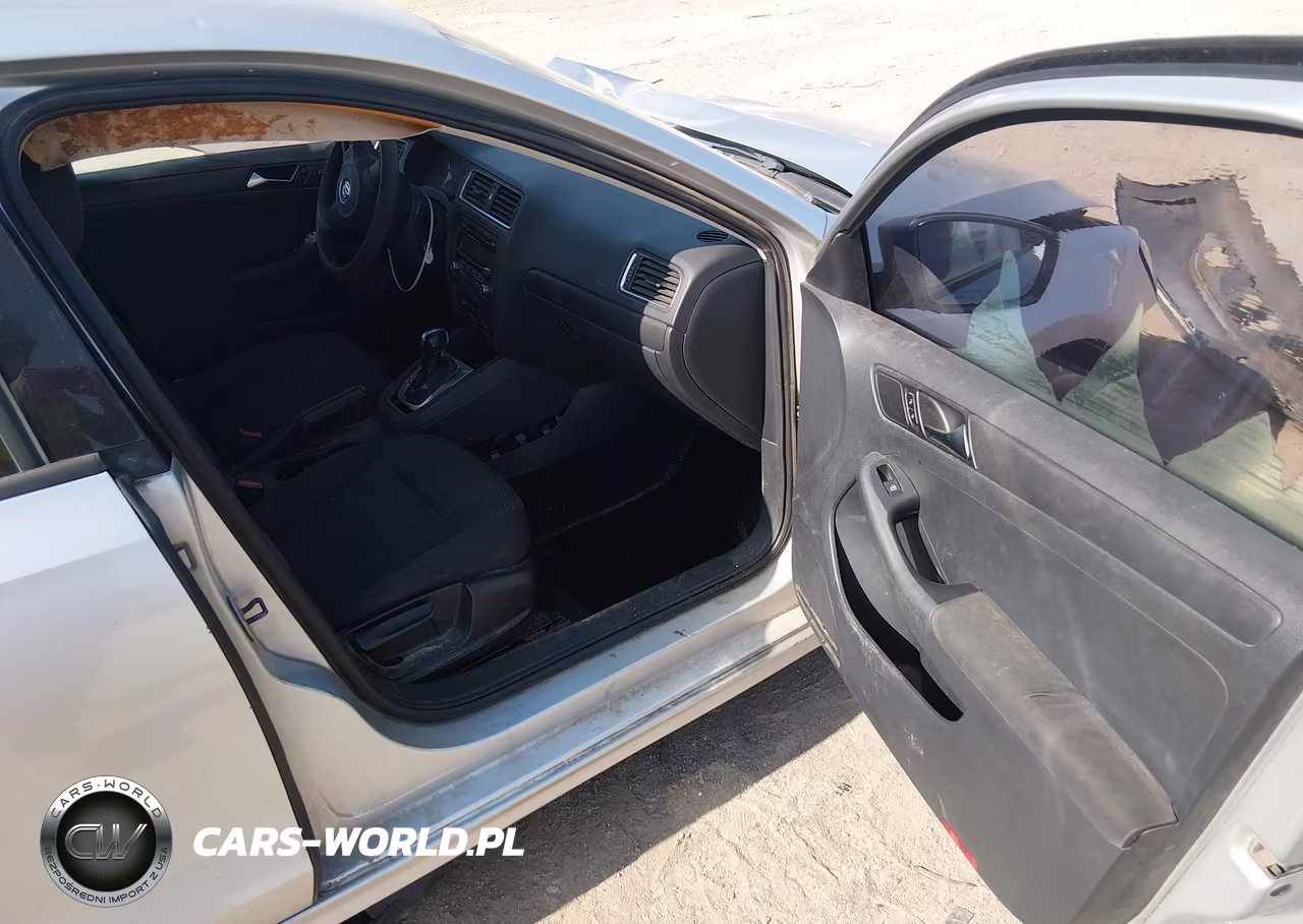 2011 Volkswagen Jetta 2.0L S VIN:3VW2K7AJ1BM337132 - 5