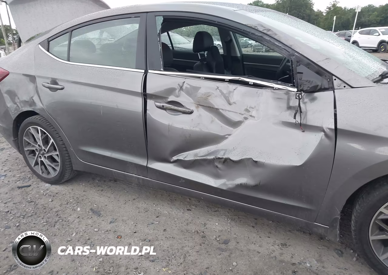 2020 Hyundai Elantra Limited VIN:5NPD84LF3LH536742 - 6