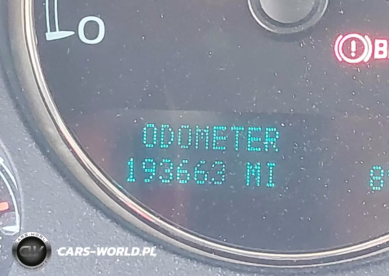 2014 Chevrolet Suburban Lt VIN:1GNSCJE09ER158023 - 16