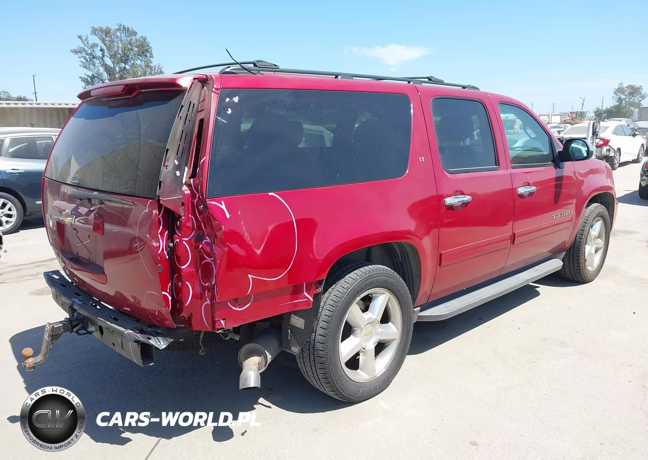 2014 Chevrolet Suburban Lt VIN:1GNSCJE09ER158023 - 4