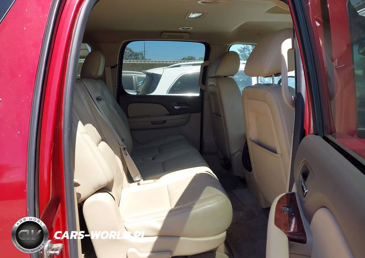 2014 Chevrolet Suburban Lt VIN:1GNSCJE09ER158023 - 8
