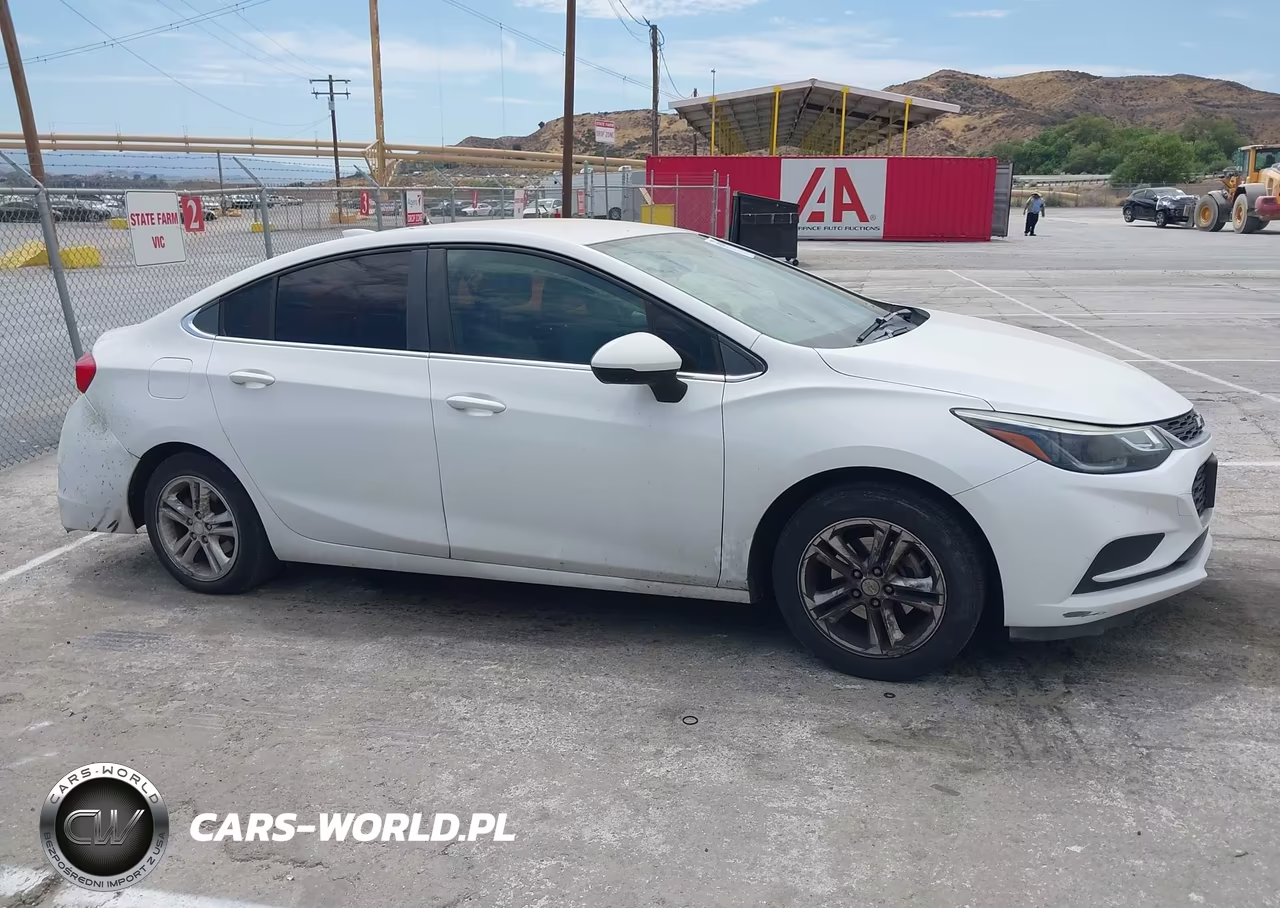 2018 Chevrolet Cruze Lt Auto VIN:1G1BE5SM7J7179162 - 13