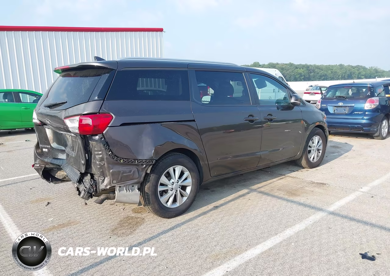 2016 Kia Sedona Lx VIN:KNDMB5C11G6165897 - 4