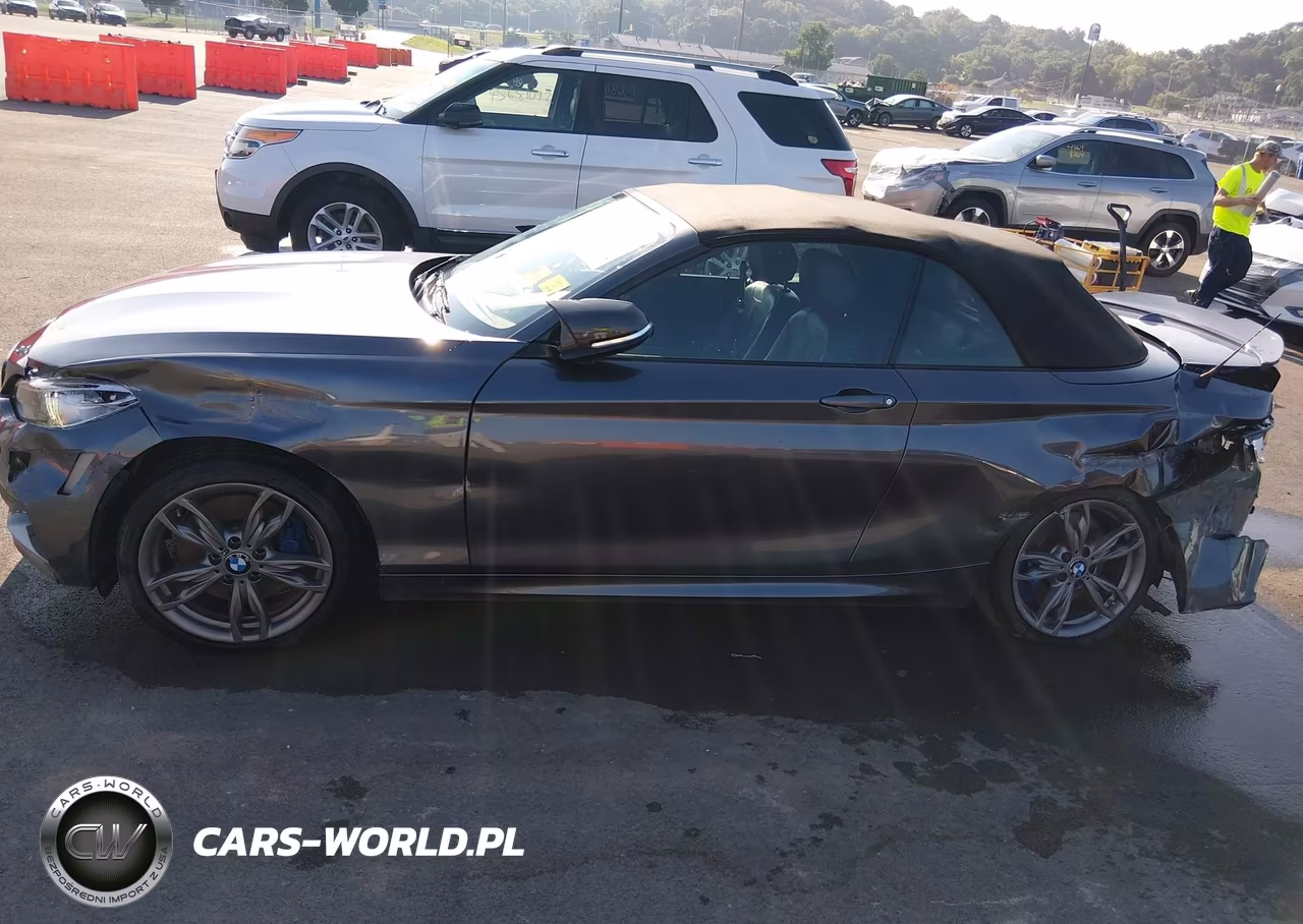 2016 BMW M235I xDrive VIN:WBA1M5C58GV327124 - 14