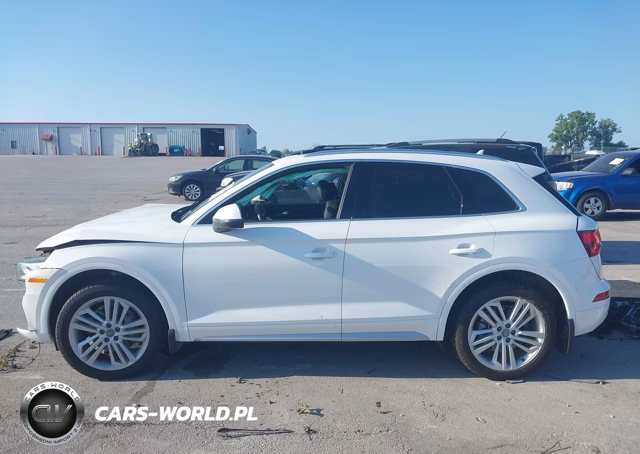 2018 Audi Q5 2.0T Premium-2.0T Tech Premium VIN:WA1CNAFY6J2227663 - 14