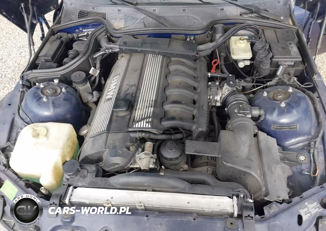 1998 BMW Z3 2.8 VIN:4USCJ333XWLG20702 - 10