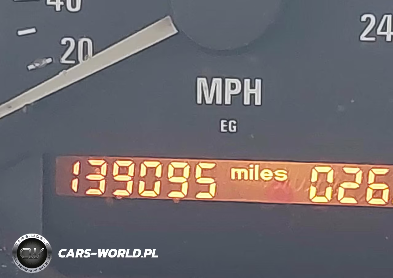 1998 BMW Z3 2.8 VIN:4USCJ333XWLG20702 - 15
