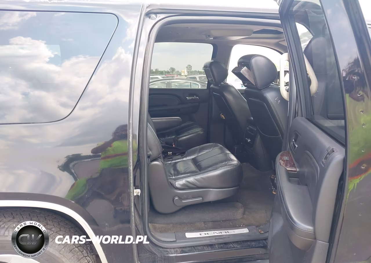 2007 GMC Yukon Xl Denali Denali VIN:1GKFK66817J384190 - 8