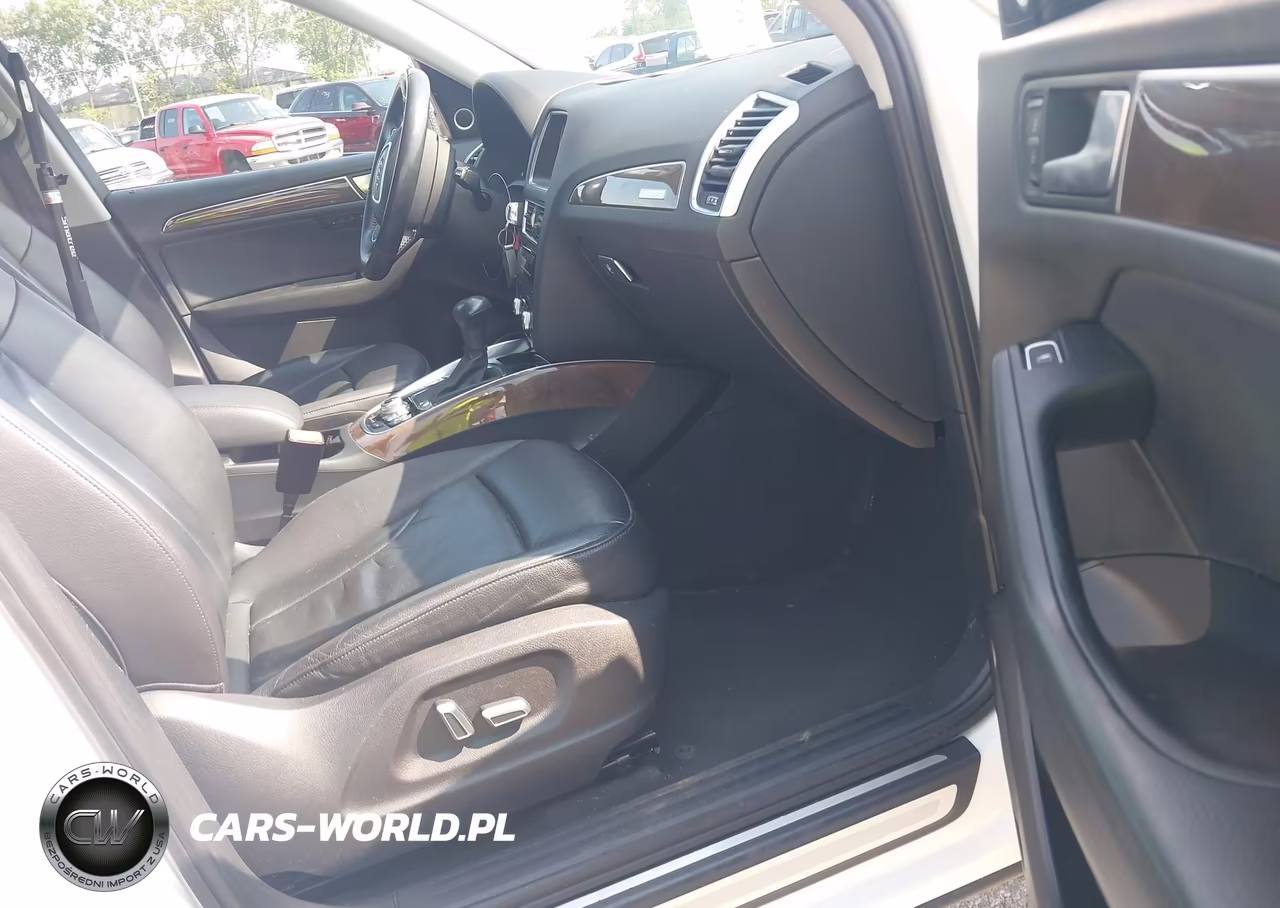 2016 Audi Q5 2.0T Premium VIN:WA1L2AFP3GA042307 - 5