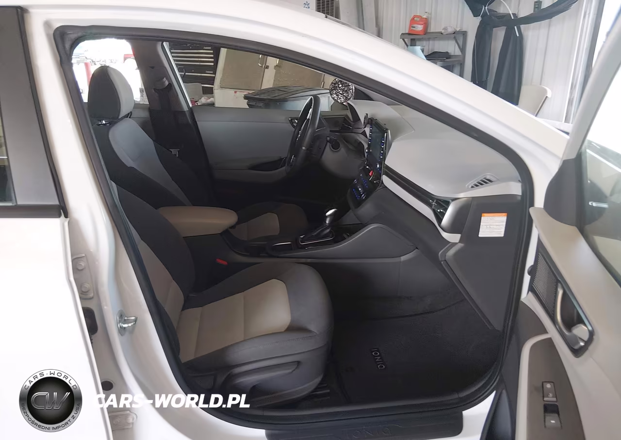 2020 Hyundai Ioniq Hybrid Blue VIN:KMHC65LC2LU220280 - 5