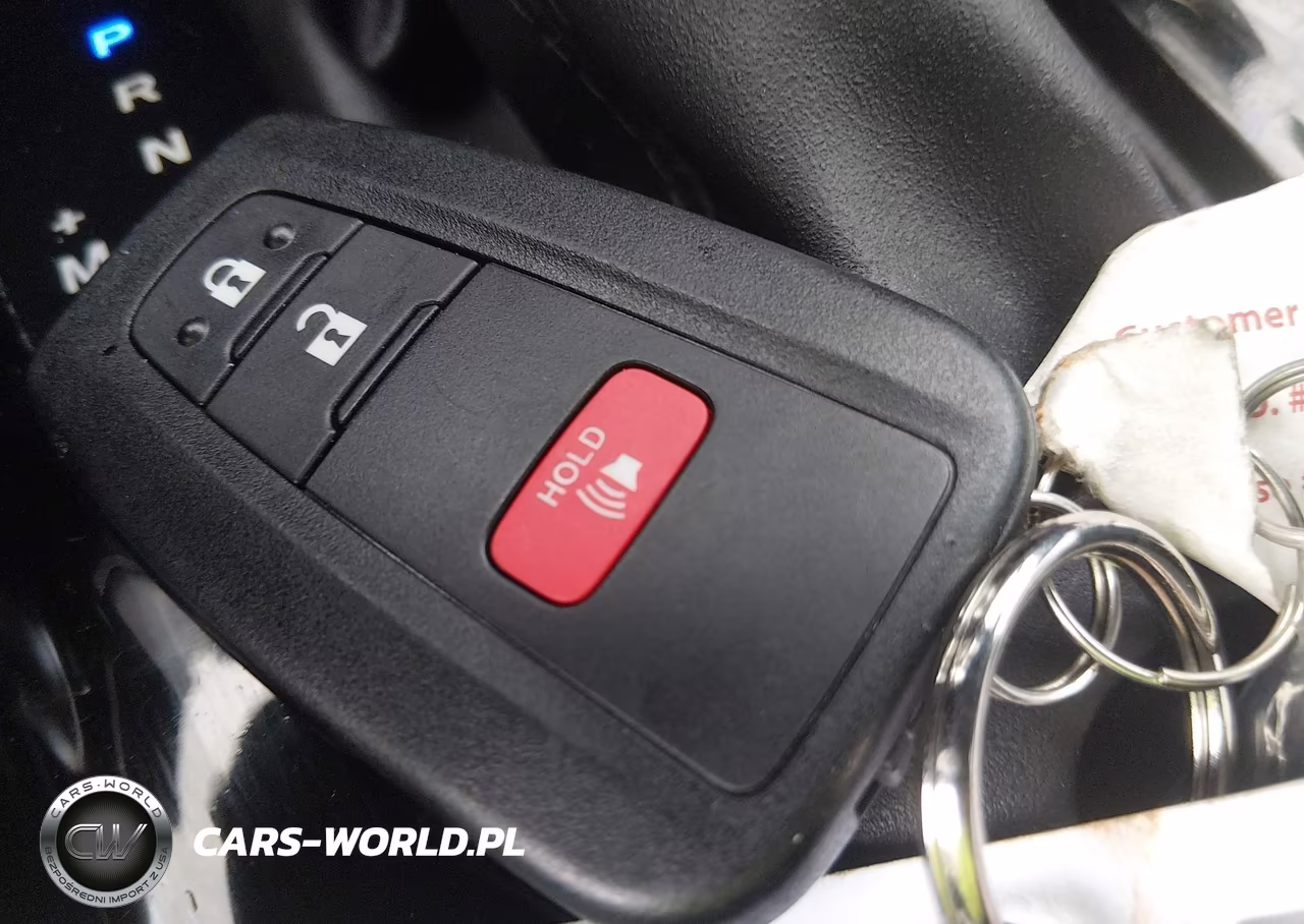 2020 Toyota C-Hr Xle VIN:NMTKHMBXXLR112906 - 11