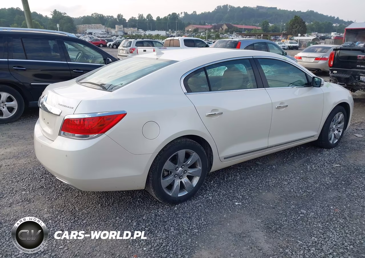 2013 Buick Lacrosse Leather Group VIN:1G4GC5G34DF302814 - 4