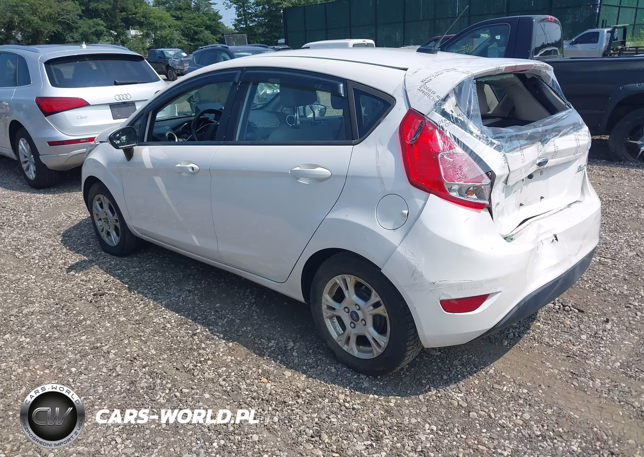 2016 Ford Fiesta Se VIN:3FADP4EJ2GM167379 - 3