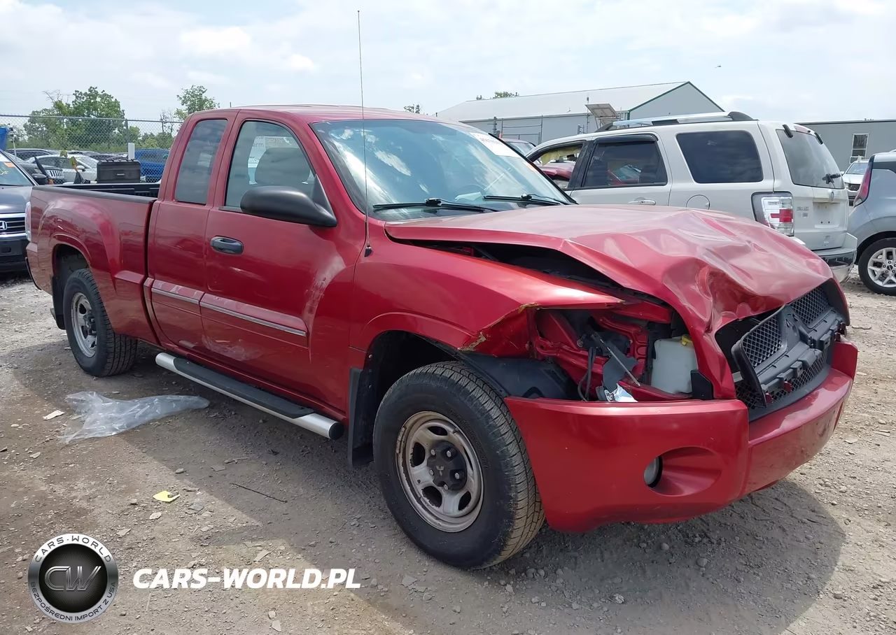 2008 Mitsubishi Raider Ls