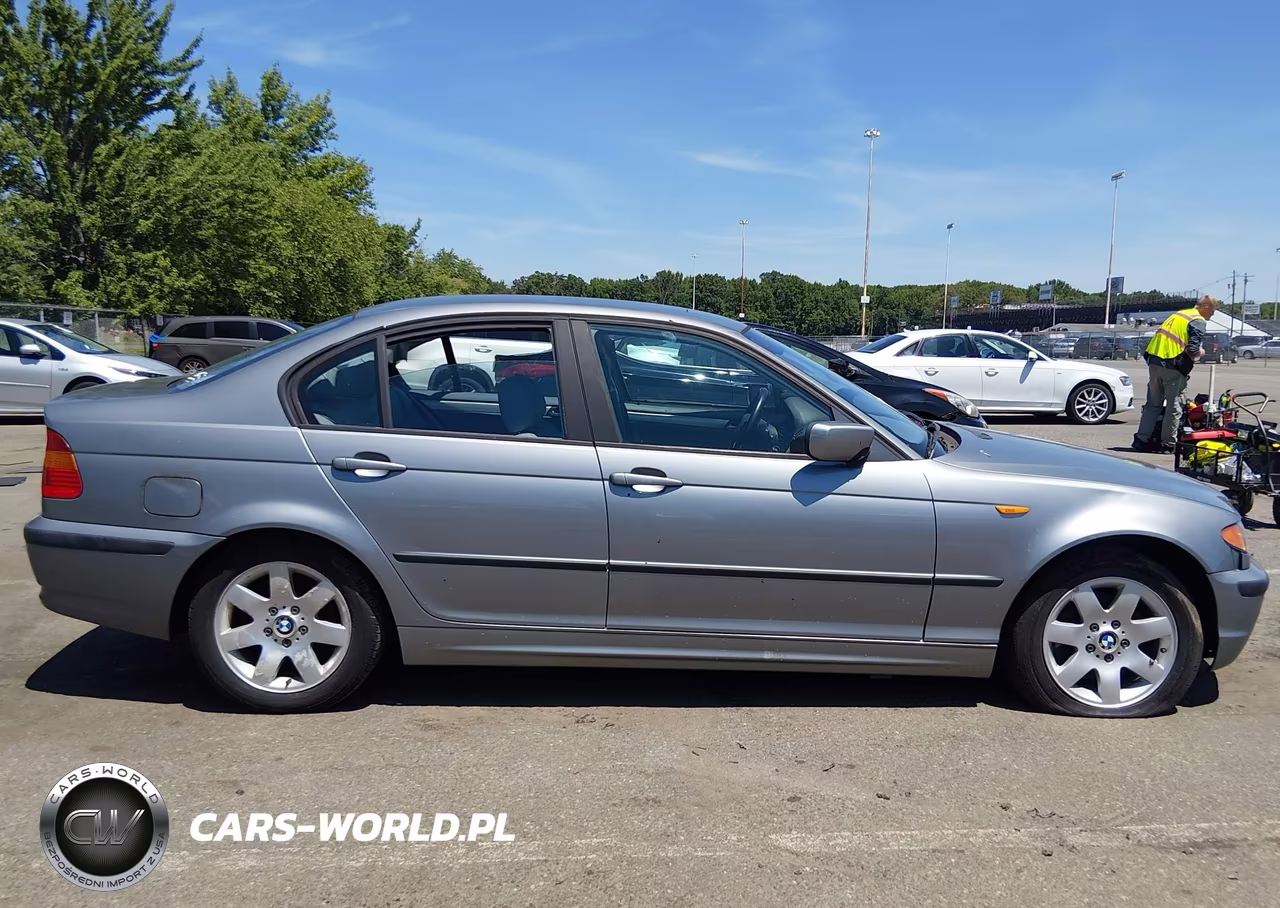 2004 BMW 325Xi VIN:WBAEU33484PR13982 - 13