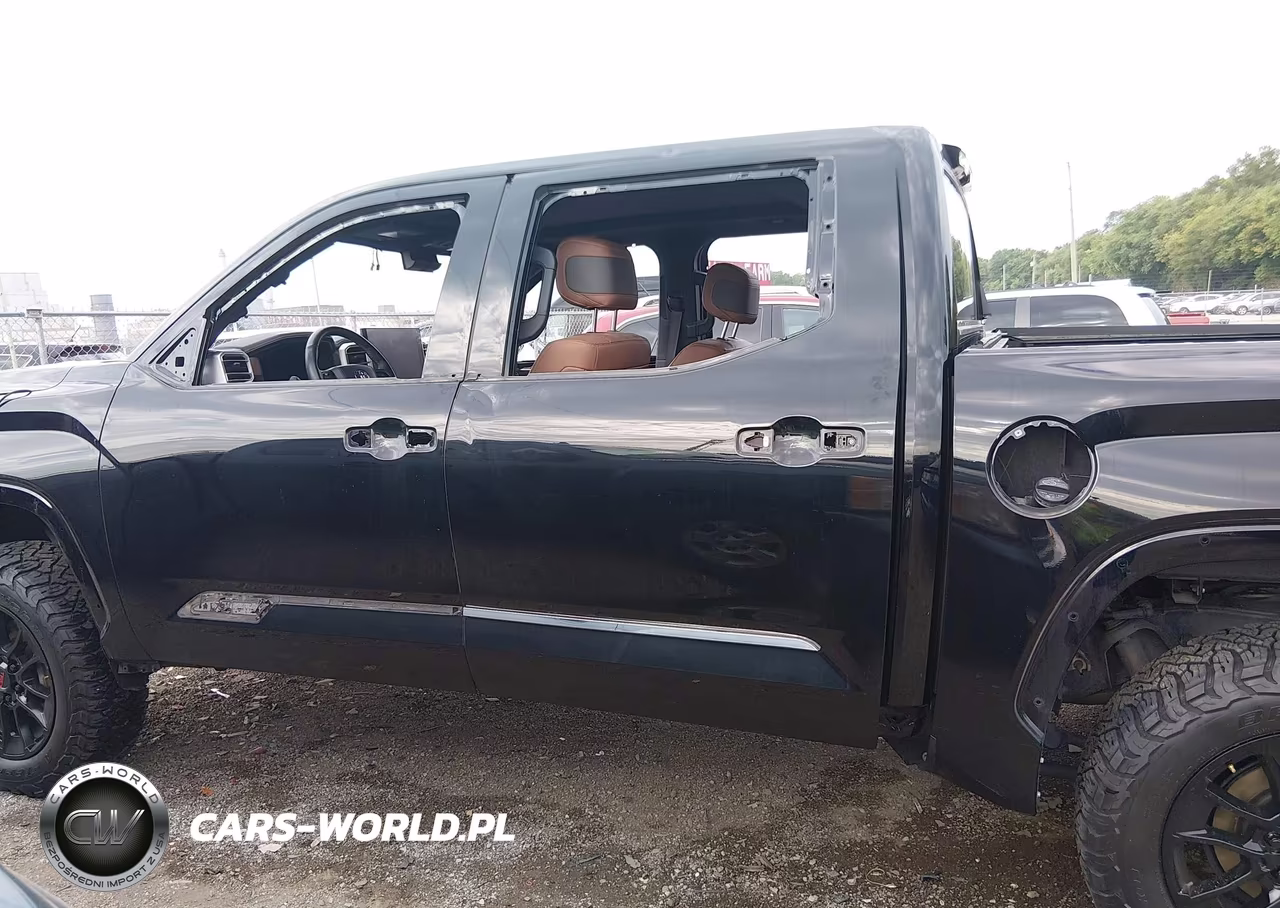 2023 Toyota Tundra 1794 Edition VIN:5TFMA5DB0PX084118 - 15