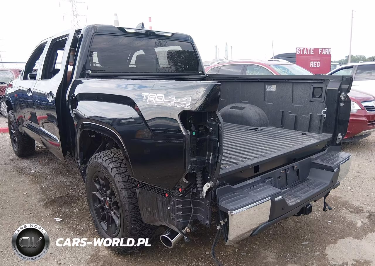 2023 Toyota Tundra 1794 Edition VIN:5TFMA5DB0PX084118 - 3