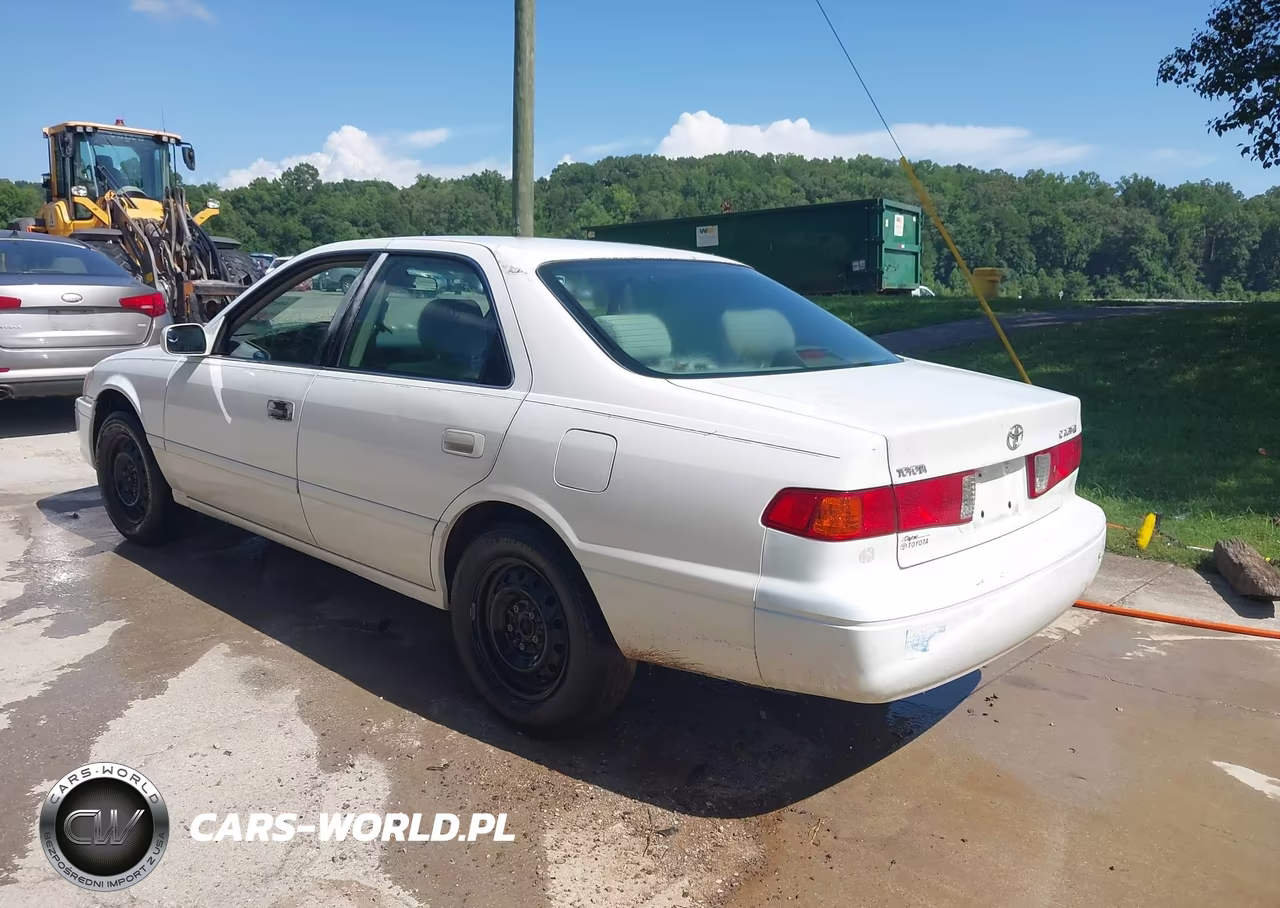 2000 Toyota Camry Le VIN:4T1BG22K1YU944548 - 3