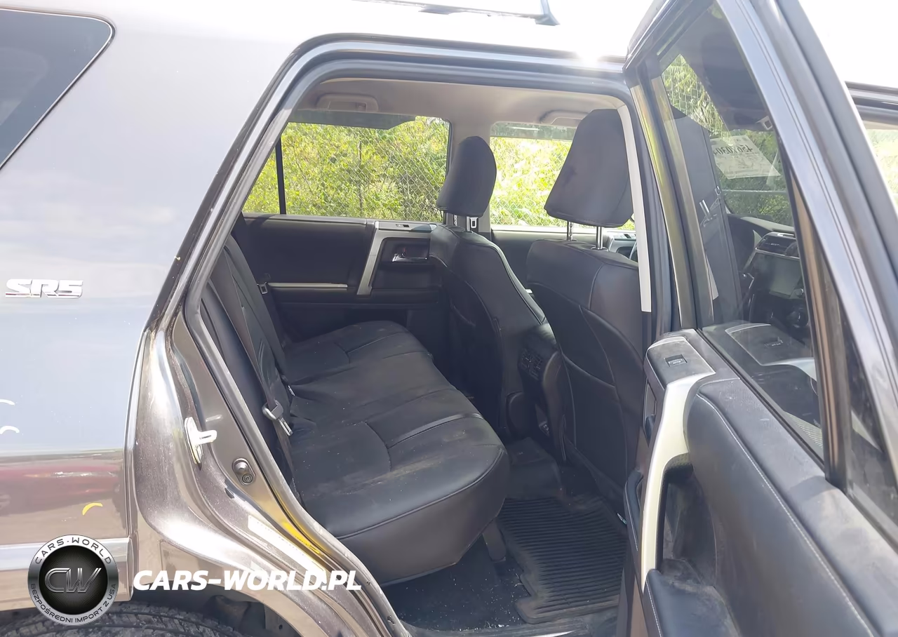 2020 Toyota 4Runner Sr5 VIN:JTEBU5JR1L5772842 - 8