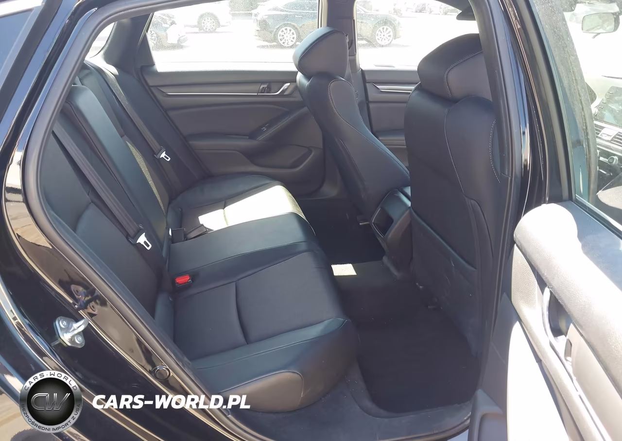 2018 Honda Accord Sport VIN:1HGCV1F34JA248898 - 8