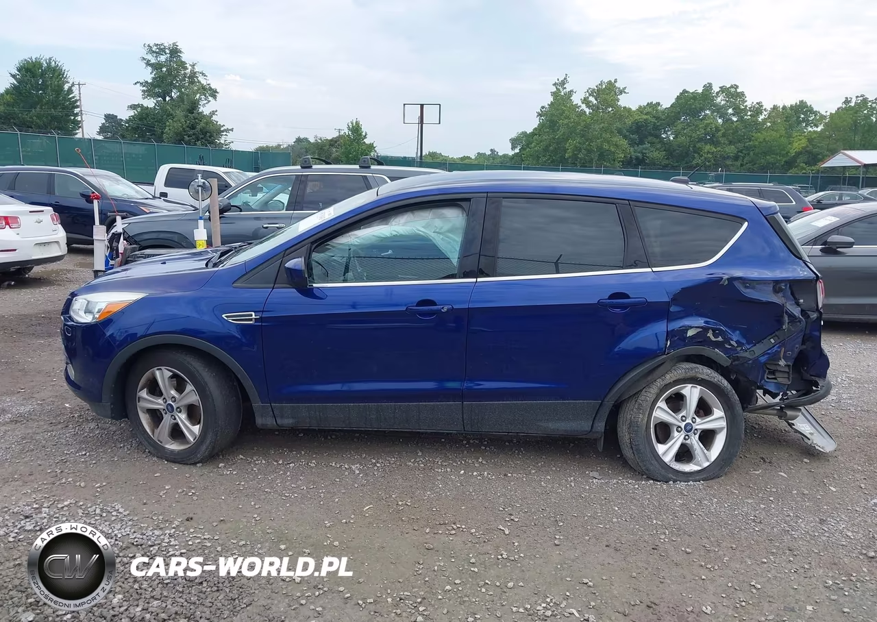 2015 Ford Escape Se VIN:1FMCU0G78FUB27273 - 14