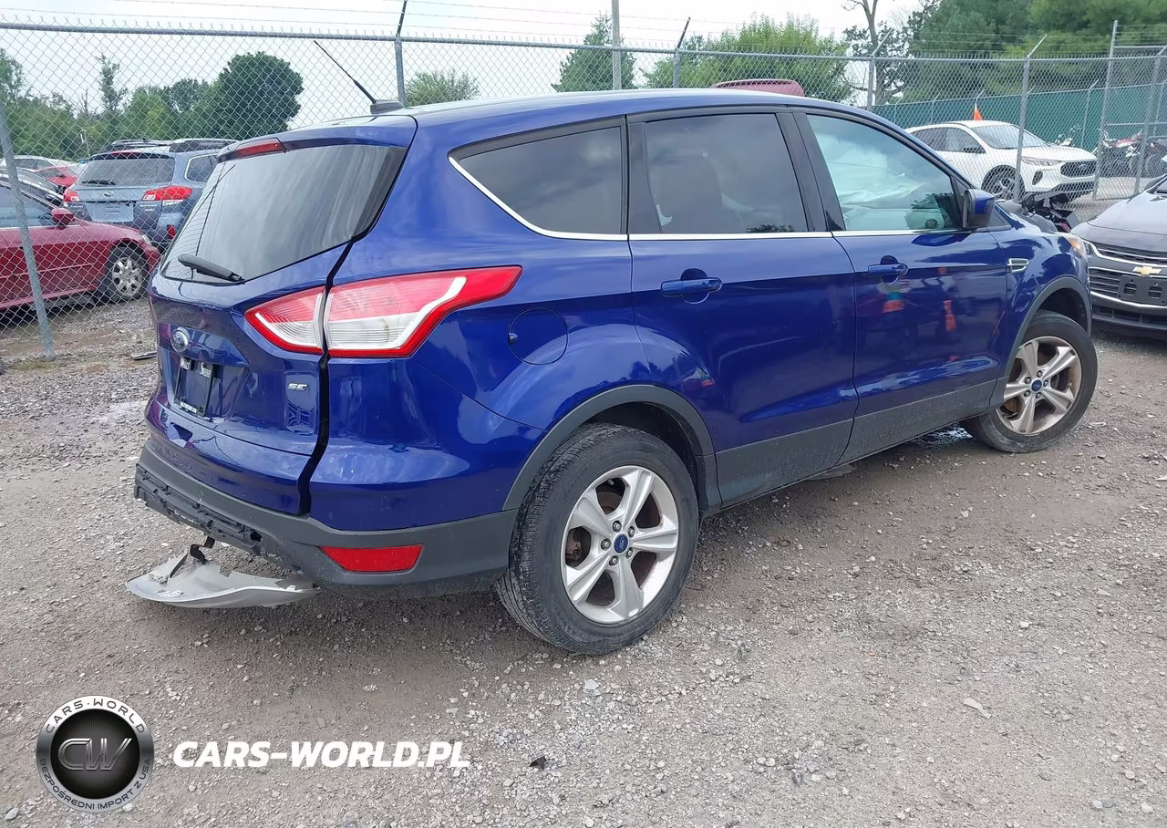 2015 Ford Escape Se VIN:1FMCU0G78FUB27273 - 4