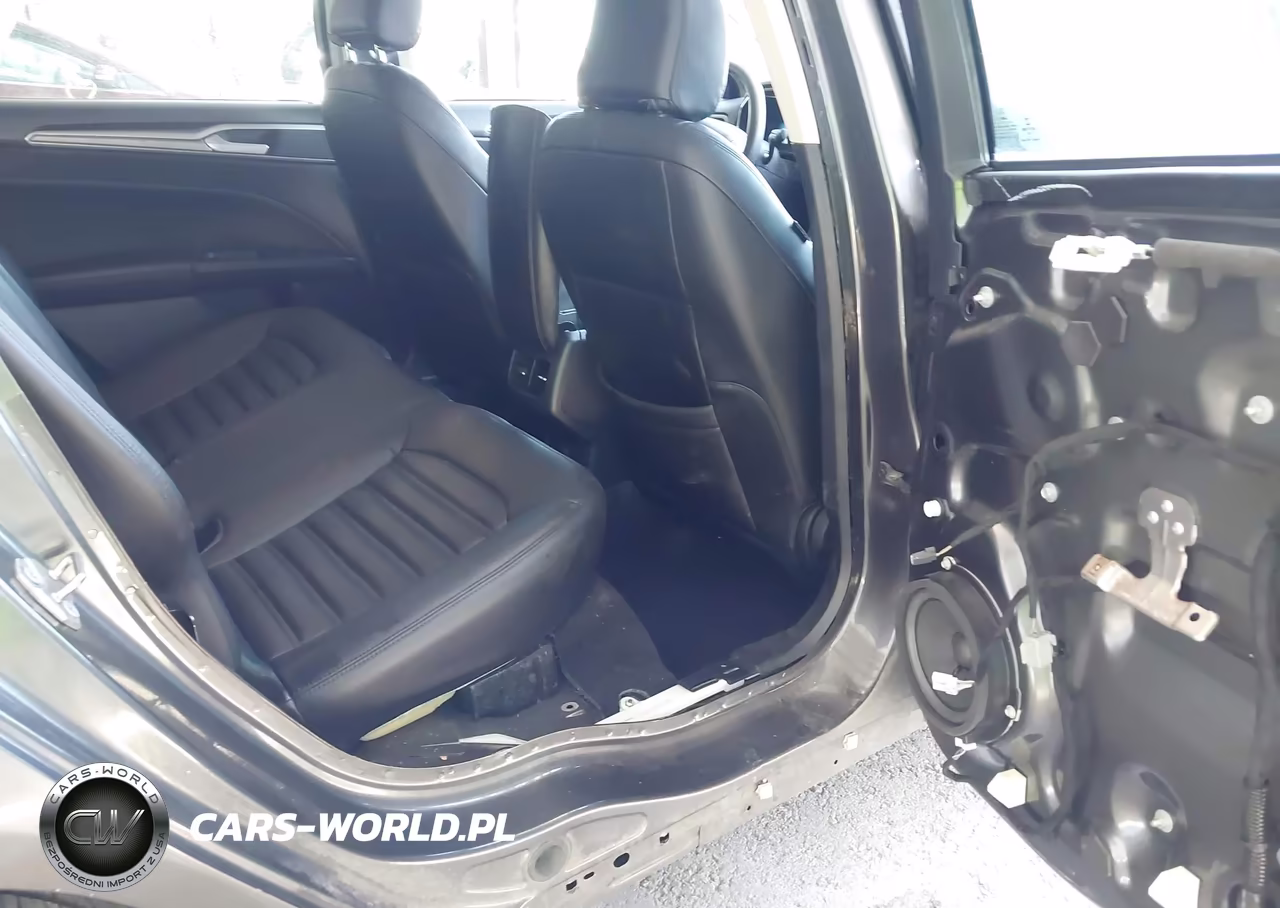 2020 Ford Fusion Hybrid Se VIN:3FA6P0LUXLR266222 - 8