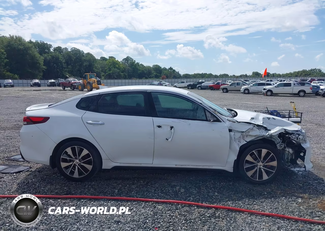 2016 Kia Optima Sx Turbo VIN:5XXGW4L28GG080285 - 13