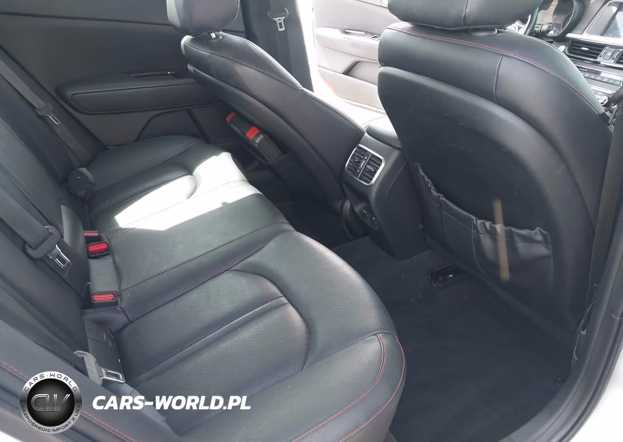 2016 Kia Optima Sx Turbo VIN:5XXGW4L28GG080285 - 8